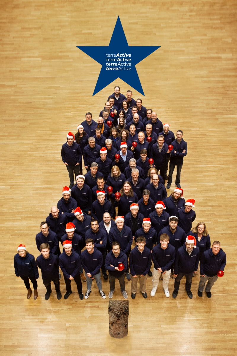 Frohe Weihnachten Teamfoto